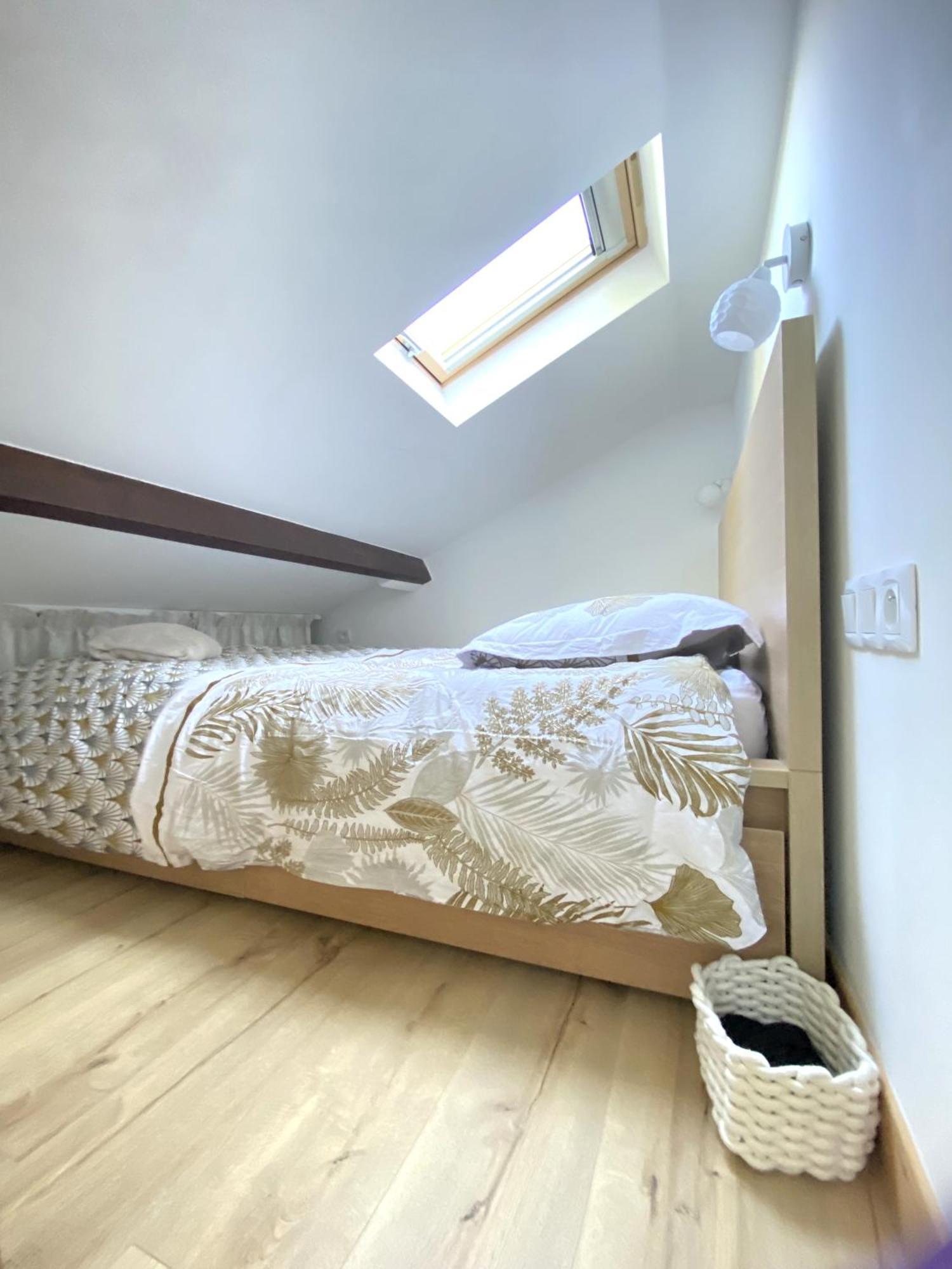 The Little Oak - Tiny House With Bed On Mezzanine & Terrace - From 1 To 4 P Disney, Paris & Cdg Pomponne ภายนอก รูปภาพ